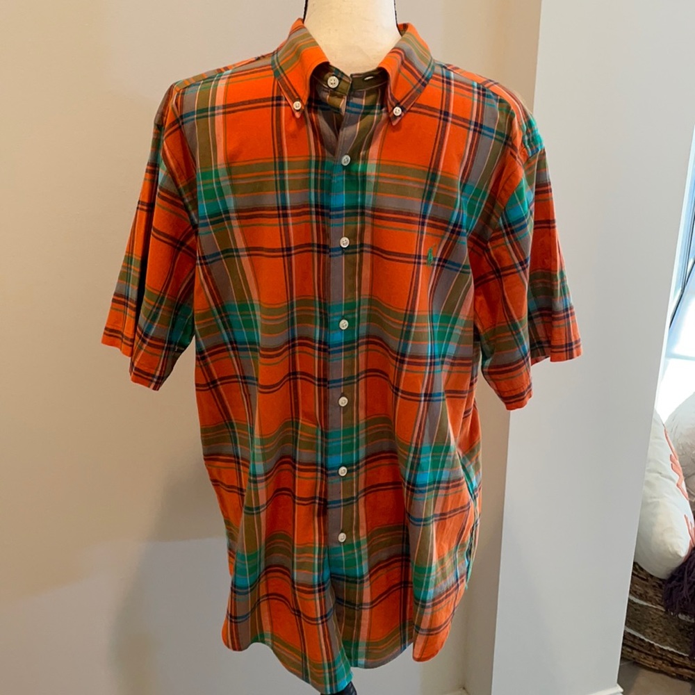 Men’s Ralph Lauren button down shirt.